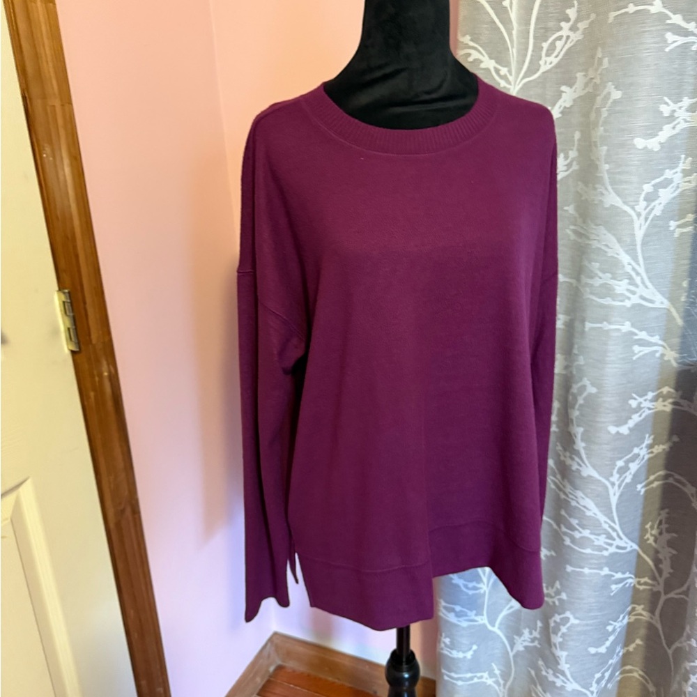 Item number 120 B NWOT
￼ ladies, large lucky brand maroon sweater